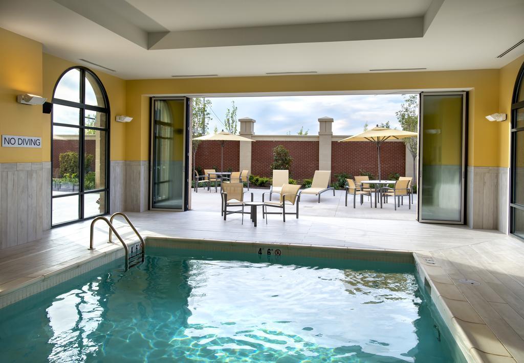 Courtyard By Marriott Philadelphia Lansdale Hotel Buitenkant foto