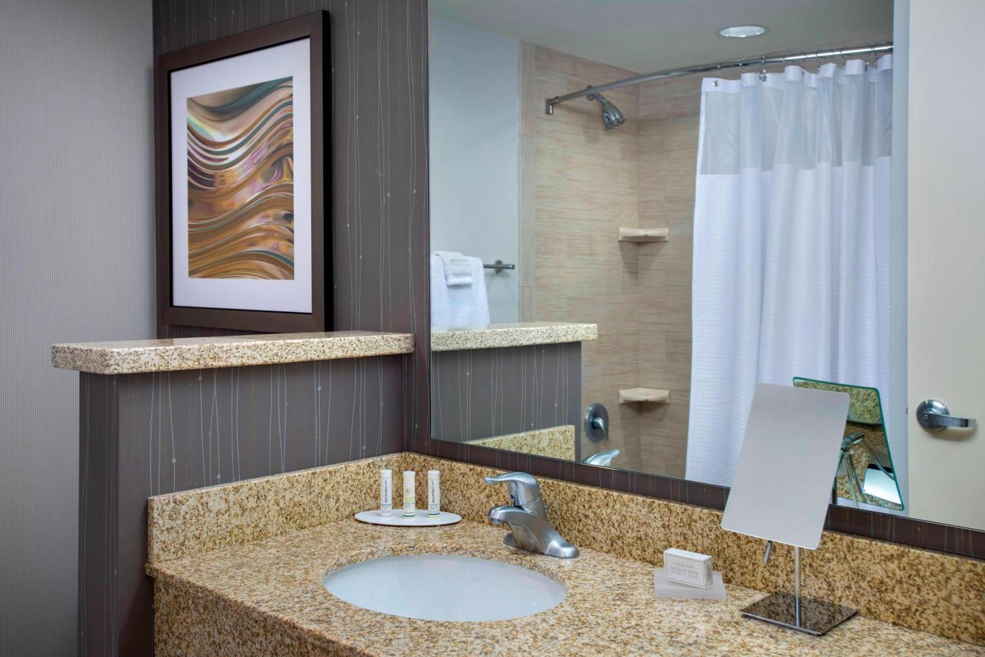 Courtyard By Marriott Philadelphia Lansdale Hotel Buitenkant foto