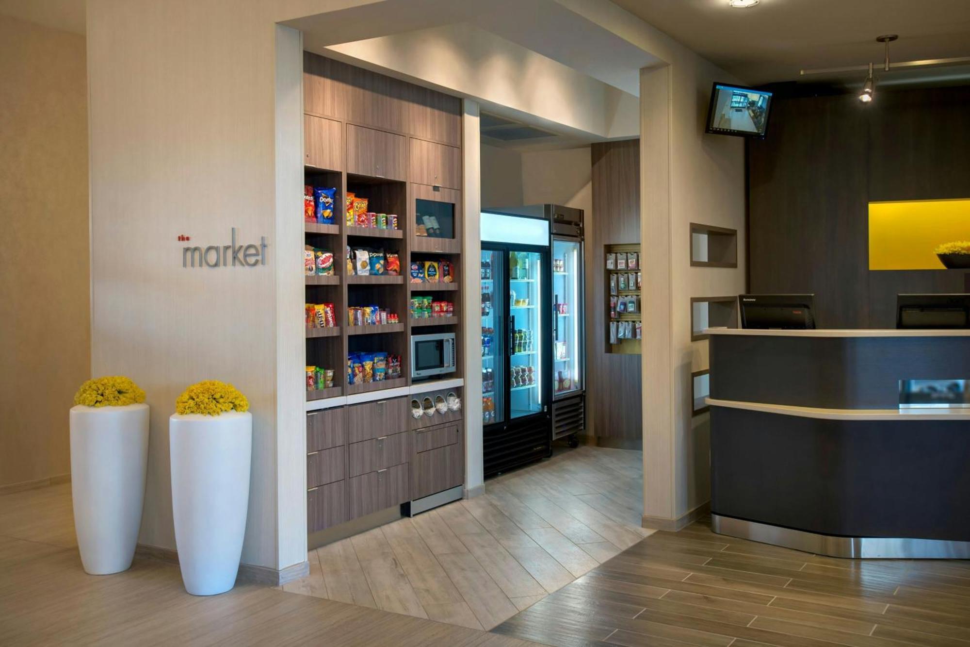 Courtyard By Marriott Philadelphia Lansdale Hotel Buitenkant foto