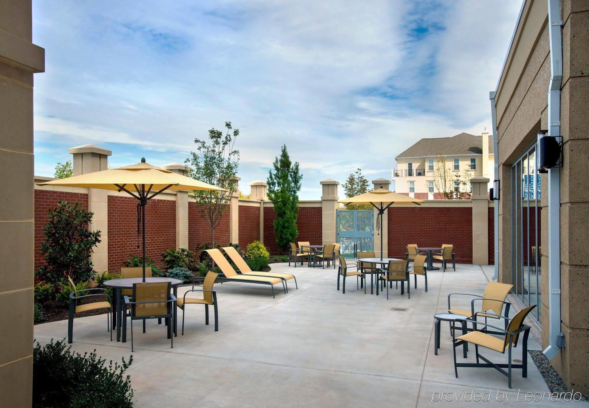 Courtyard By Marriott Philadelphia Lansdale Hotel Buitenkant foto