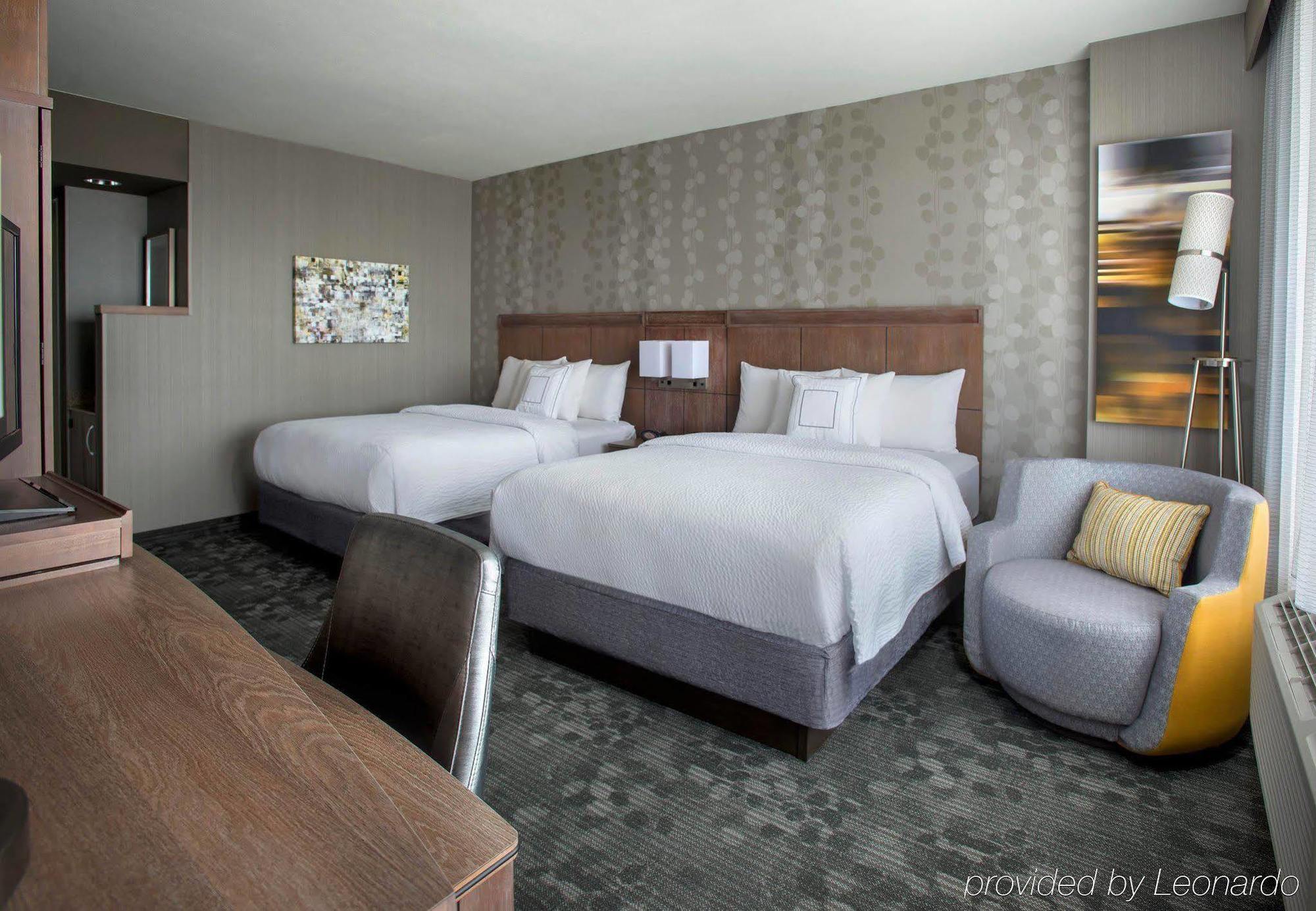 Courtyard By Marriott Philadelphia Lansdale Hotel Buitenkant foto