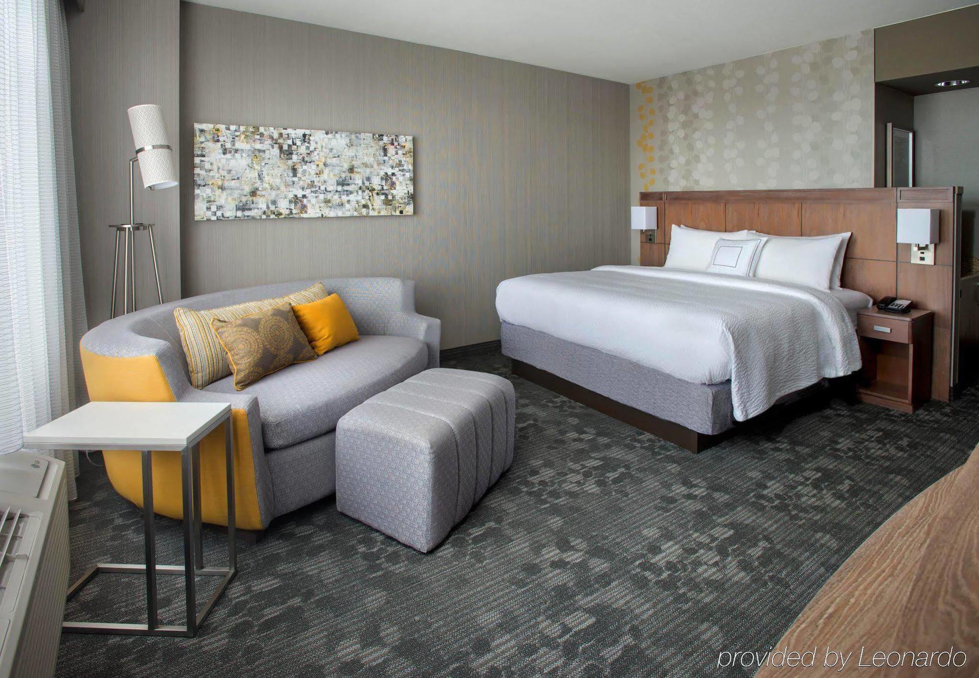 Courtyard By Marriott Philadelphia Lansdale Hotel Buitenkant foto